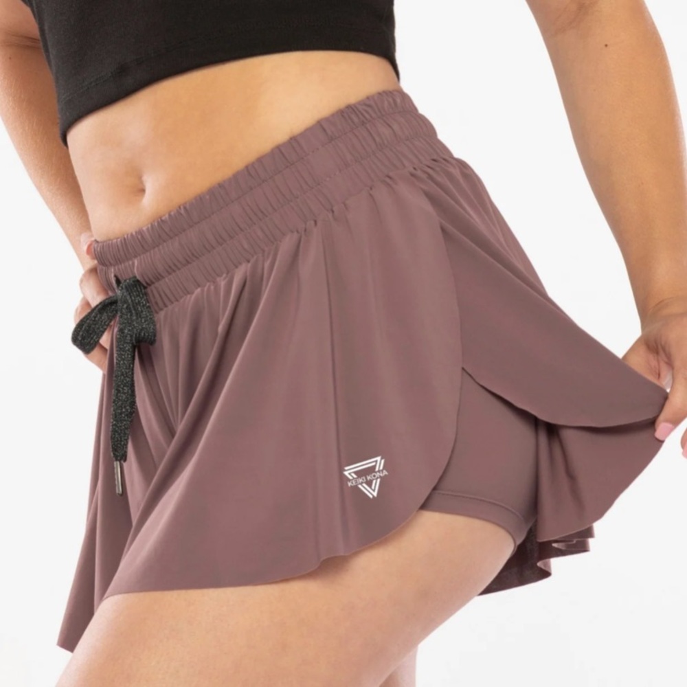 Keiki Kona flowy fitness shorts xs